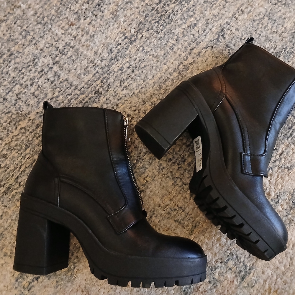 ASOS Missguided Black Platform Moto Punk Ankle Boots With Zip Front Size- 6/4 UK - Picture 7 of 7